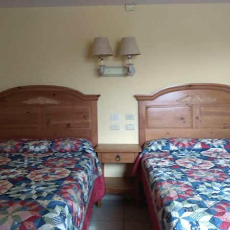 El Ejecutivo Aparthotel Ciudad Obregón Esterno foto