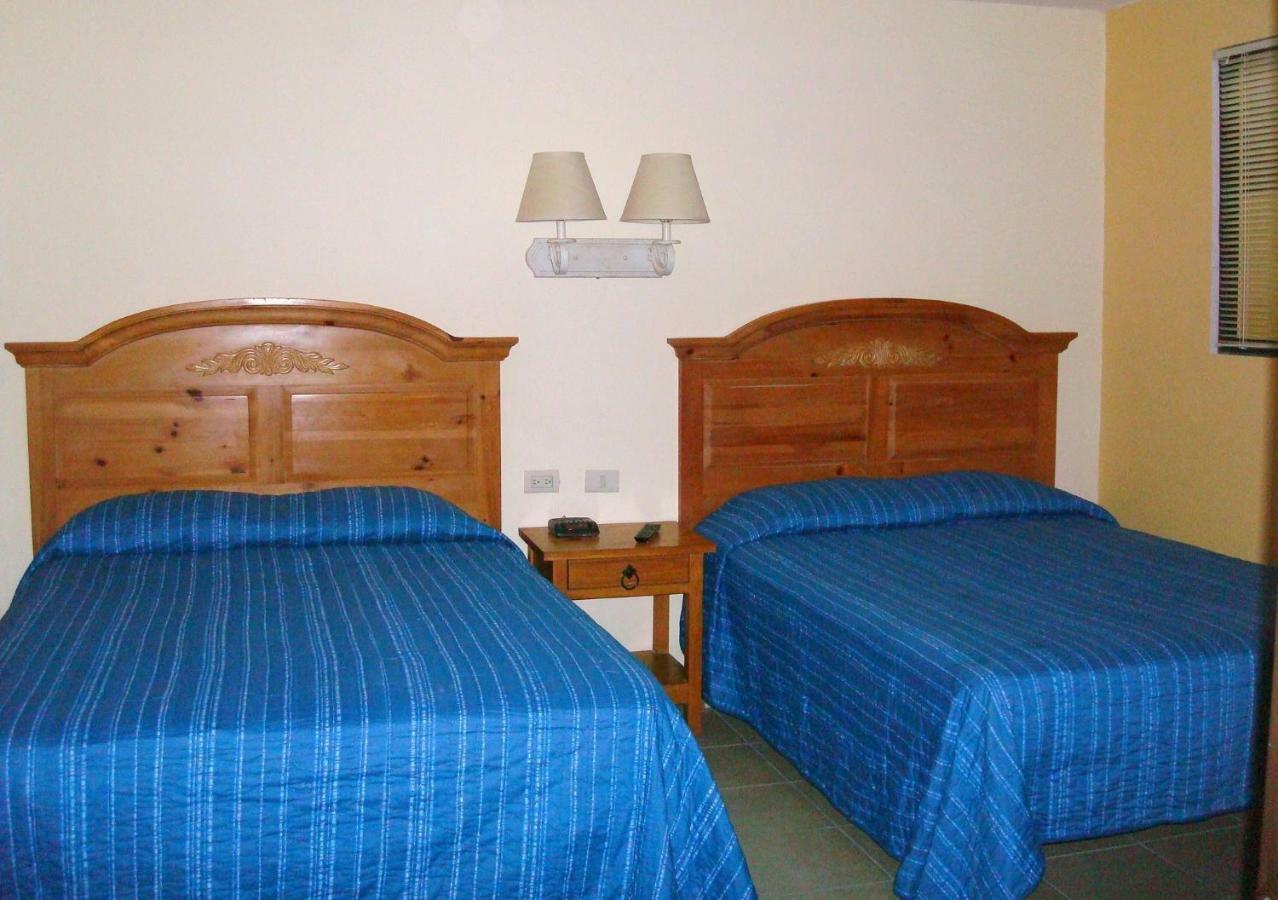 El Ejecutivo Aparthotel Ciudad Obregón Esterno foto