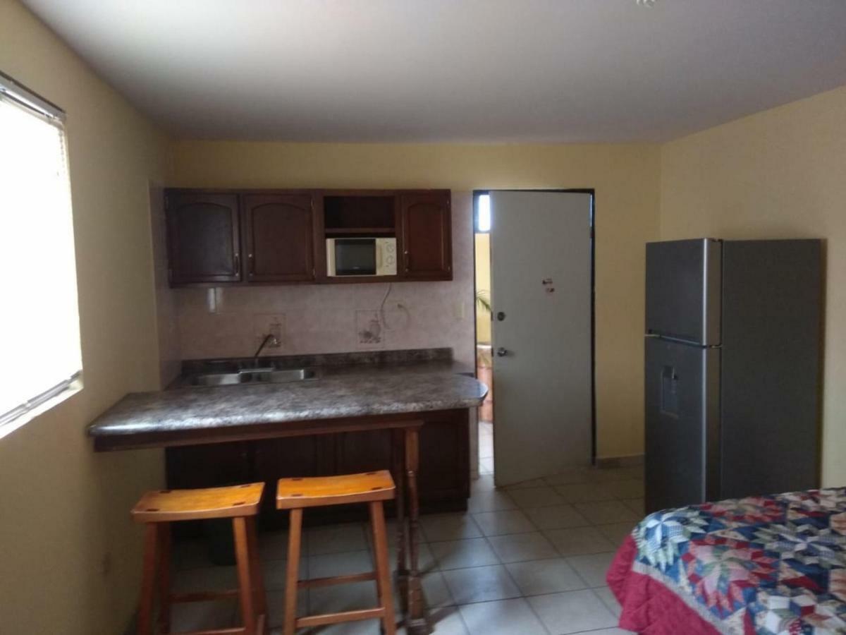 El Ejecutivo Aparthotel Ciudad Obregón Esterno foto