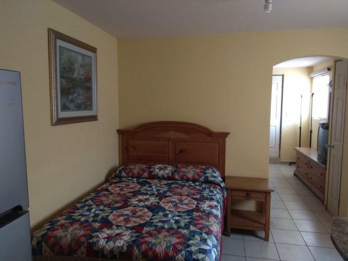 El Ejecutivo Aparthotel Ciudad Obregón Esterno foto